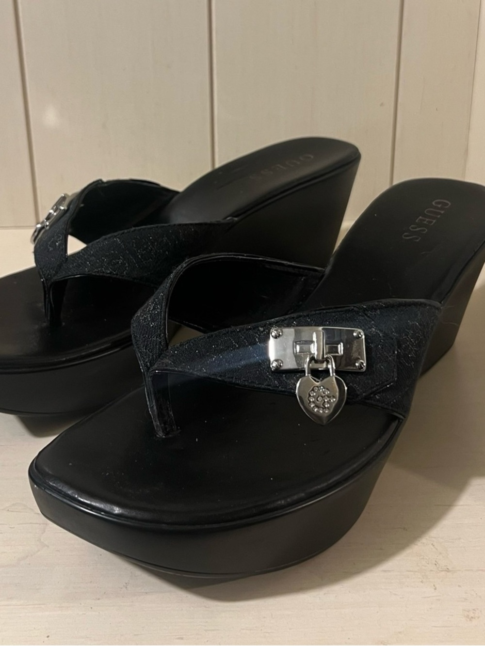 Y2K GUESS Black Platform Wedge Sandals with Silver Heart Charm